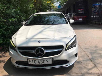 Mercedes Benz CLA200 2016