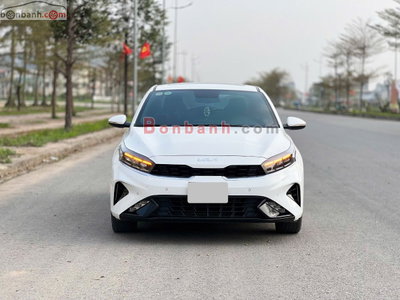 Xe Kia K3 Premium 2.0 AT 2022