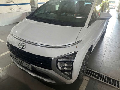 Hyundai Stargazer cao cấp 2022 Trắng 24K km