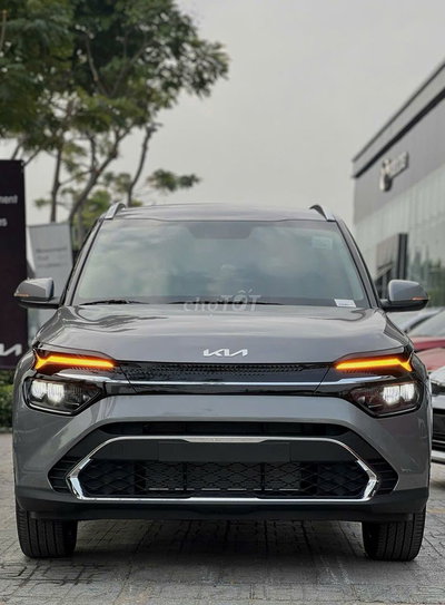 160 triệu nhận xe Kia Carens 2025