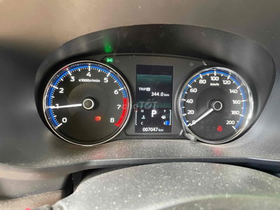 Mitsubishi Xpander Premi 2024 7000 km Bạc