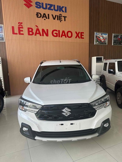 Suzuki XL7 2025 giảm cực mạnh chỉ 130tr lăn bánh