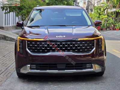 Xe Kia Carnival Signature 2.2D 2025