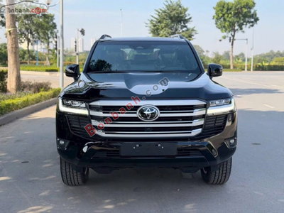 Xe Toyota Land Cruiser 2026