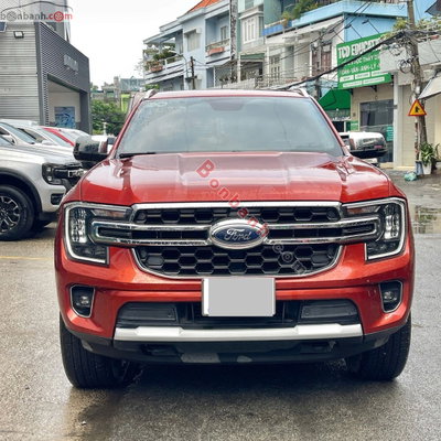 Xe Ford Everest Titanium 2.0L 4x2 AT 2022