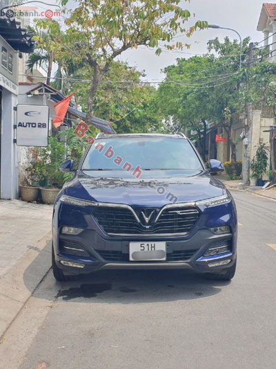 Xe VinFast Lux SA 2.0 Premium 2.0 AT 2021