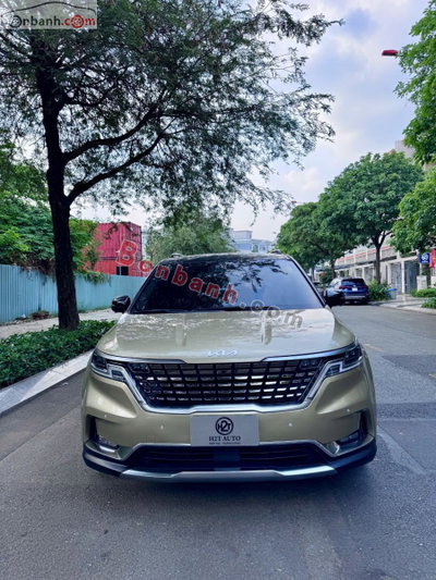 Xe Kia Carnival Signature 2.2D 2022
