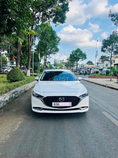 Mazda 3 2023 Luxury Trắng 40.000 km