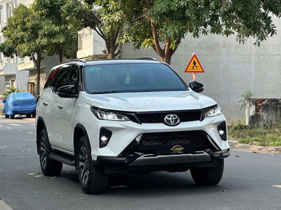 Toyota Fortuner Legender 2.4 4x2 AT đời 2024
