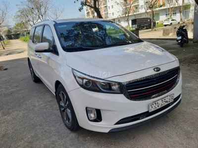 KIA Sedona 2018 Trắng Máy Dầu