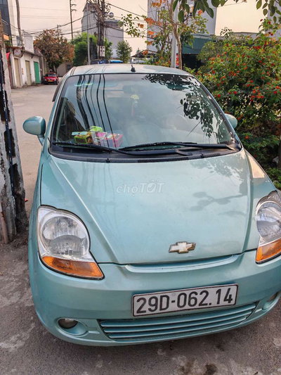 Chevrolet Spark Xanh ngọc