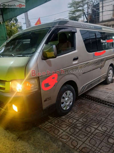 Xe Toyota Hiace Van 2.5 2005