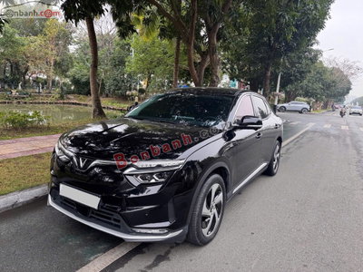 Xe VinFast VF8 Eco AWD 2024