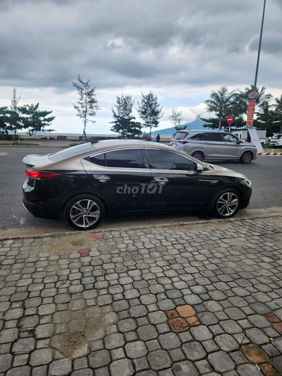 Bán xe Huyndai 2.0 AT đẹp đời 2019