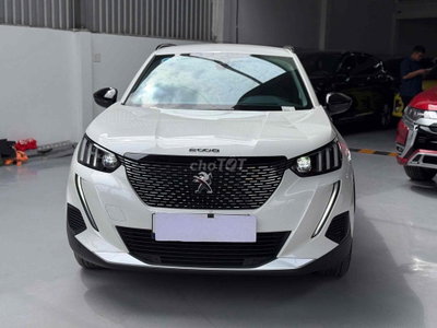 Peugeot 2008 2024 GTLine 8.000km Trắng