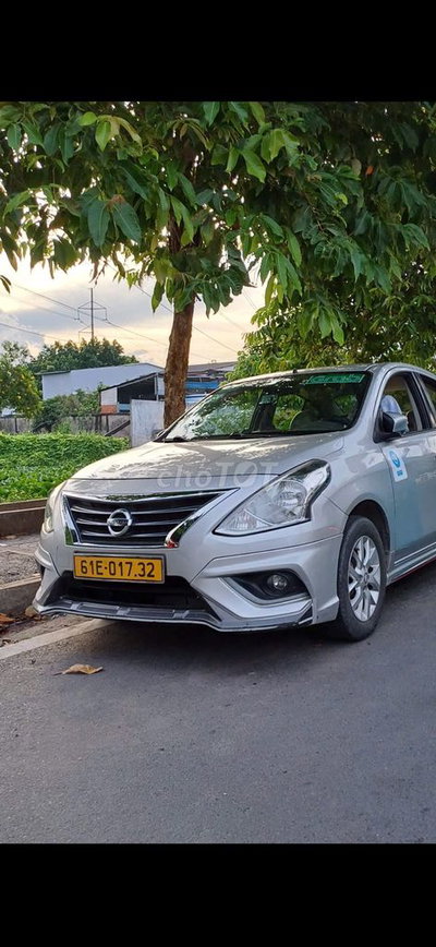 Nissan Sunny 2019 Bạc 90000 km