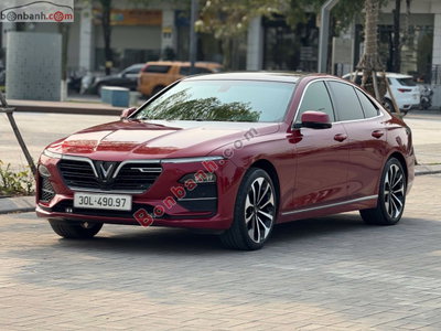 Xe VinFast Lux A 2.0 Premium 2.0 AT 2019