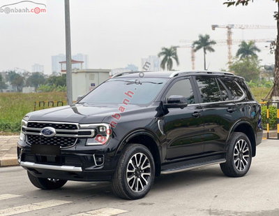 Xe Ford Everest Platinum 2.0L 4x4 AT 2025