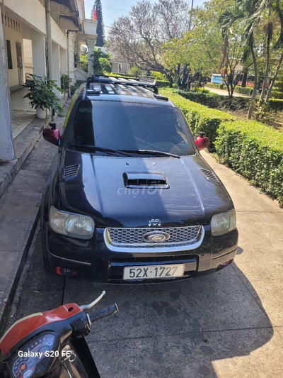 Xe gia đình cần bán