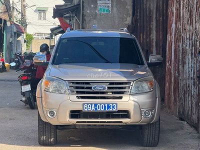 Ford Everest 2012 Vàng cát