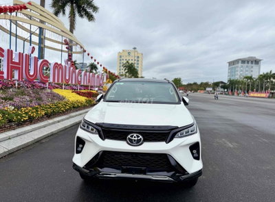 Toyota Fortuner 2018 4x2 MT 110000 km