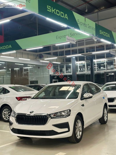 Xe Skoda Slavia Active 2025