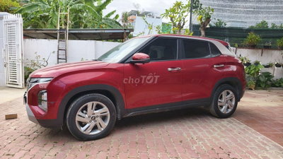 Hyundai Creta 2022 Tiêu Chuẩn Đỏ