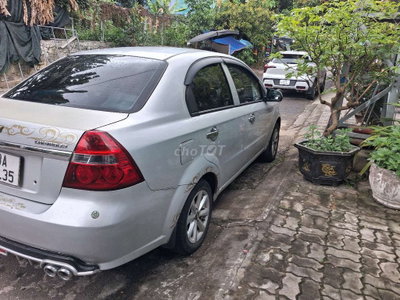 Chevrolet Aveo 2013 Bạc