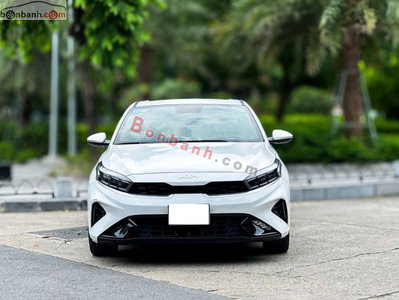 Xe Kia K3 Premium 2.0 AT 2025
