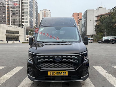 Xe Ford Transit Premium 2024