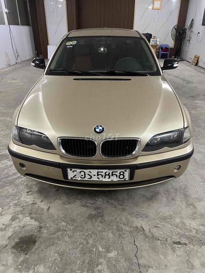 BMW 2002 Vàng cát Số sàn