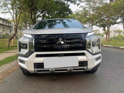 Mitsubishi Xpander Cross 2024 16000 km Trắng