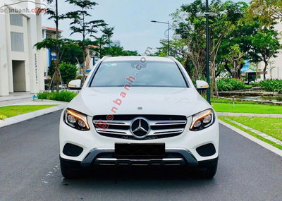 Xe Mercedes Benz GLC 250 4Matic 2018