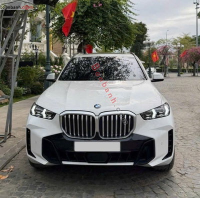 Xe BMW X5 xDrive40i M Sport 2025