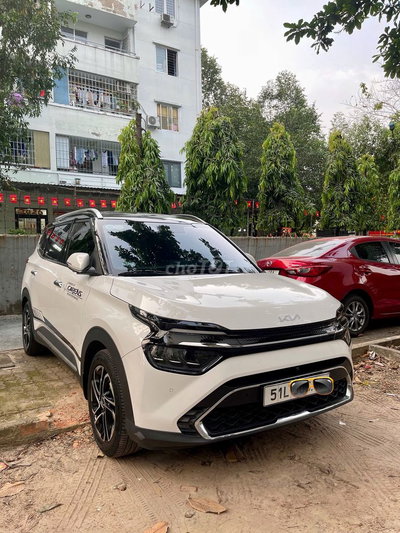 Kia Caren 2024 Signature Trắng