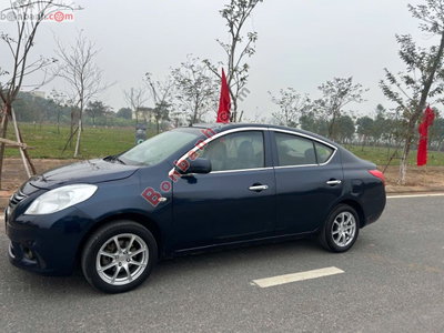 Xe Nissan Sunny 1.5MT 2015