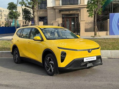 VinFast Limo Green Vàng 2026 mới 100%