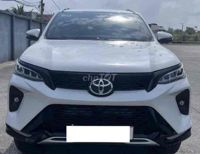 cần bán Legander 4x2 AT 2025 Diesel