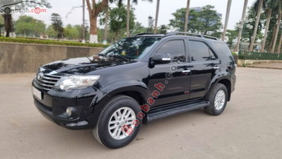Xe Toyota Fortuner 2.7V 4x2 AT 2014