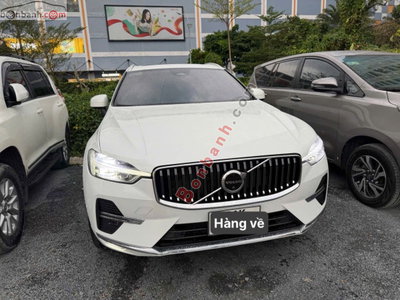 Xe Volvo XC60 Ultimate Bright B6 AWD 2022