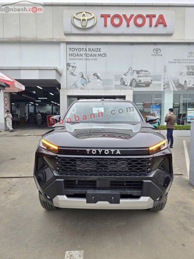 Xe Toyota Hilux Pro 2.8L 4x2 AT 2026