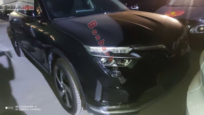 Xe VinFast VF8 Eco AWD 2023
