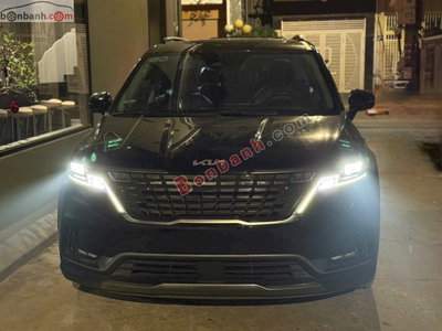 Xe Kia Carnival Signature 3.5G 2024