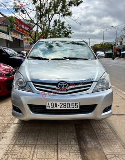 Xe Toyota Innova G 2011