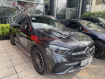 Xe Mercedes Benz GLC 300 4Matic 2023
