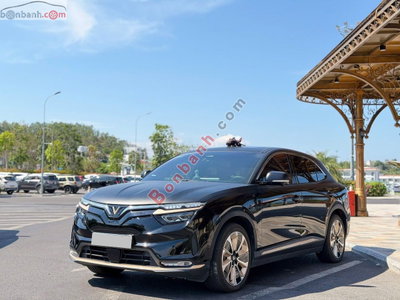 Xe VinFast VF8 Lux Plus AWD 2024