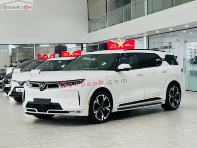 Xe VinFast VF9 Plus 7S 2026