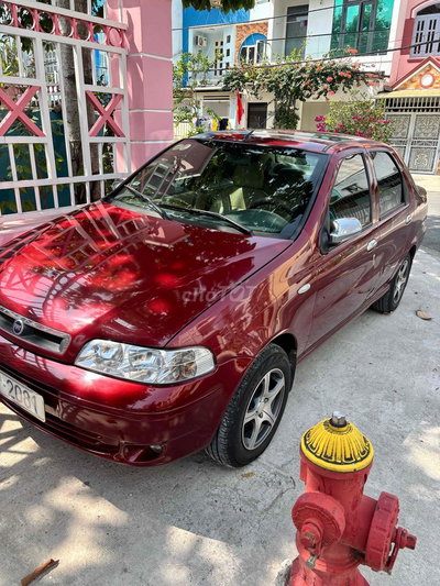 Fiat Albea ELX màu Đỏ