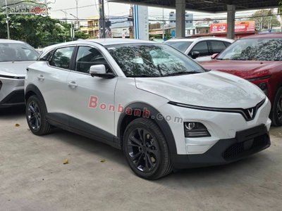 Xe VinFast VF6 Plus 2026