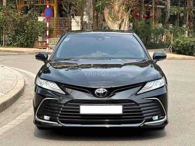 Toyota Camry 2023 2.0Q 50000 km